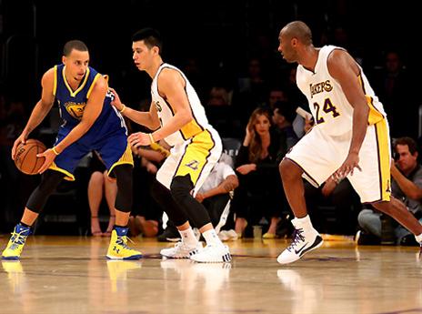ס-ו-פ-ר-ס-ט-א-ר. עוד הצגה של סטף קארי (gettyimages)