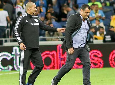 קורצקי, ביקש משחקניו לחזור לאוטובוס (דני מרון)