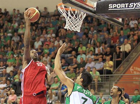 דונטה סמית', יתיישר מול האקסית? (אלן שיבר)