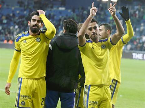 זה לא חגיגה בלי פיו פיו