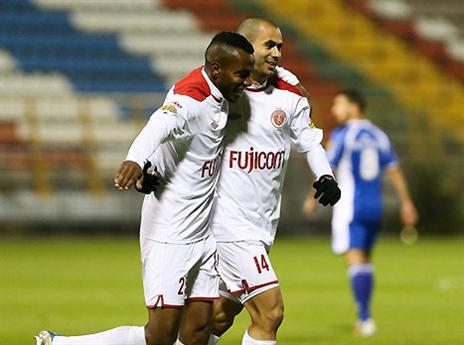 הכובש והמבשל בפריים אחד (עודד קרני)