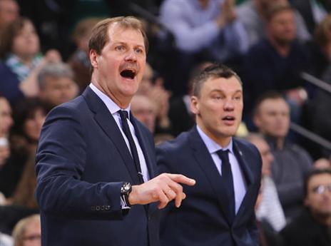 שאראס לא הצליח לעצור את האקסית (gettyimages)