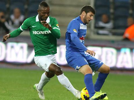 עוד לא הותיר חותם. קמארה (יוסי שקל)