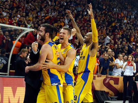 מכבי חוזרת הביתה עם נצחון גדול (gettyimages)