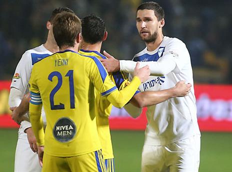 מאבק האליפות חי וקיים (אלן שיבר)