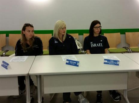 בנות הנבחרת מוכנות לאליפות. מיננקו, שחף ולנסקי