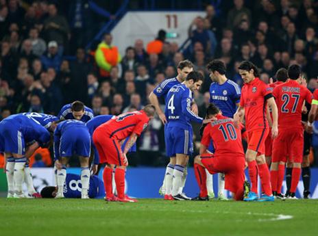 מוקף בתינוקות. זלאטן (gettyimages)