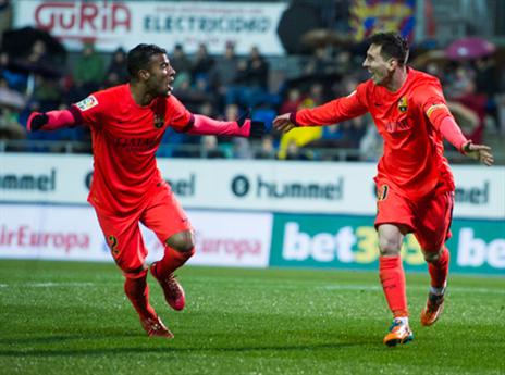 יחייך גם ברביעי? מסי עם ראפיניה (gettyimages)