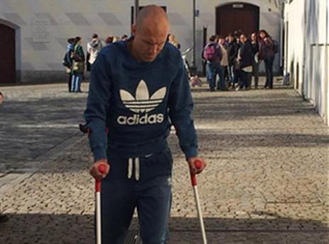 רובן על קביים (gettyimages)