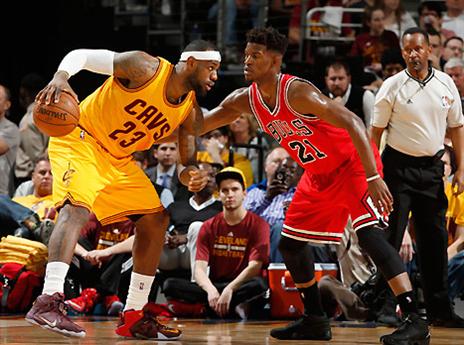 חדירות, חדירות ועוד חדירות. לברון בא אגרסיבי (gettyimages)