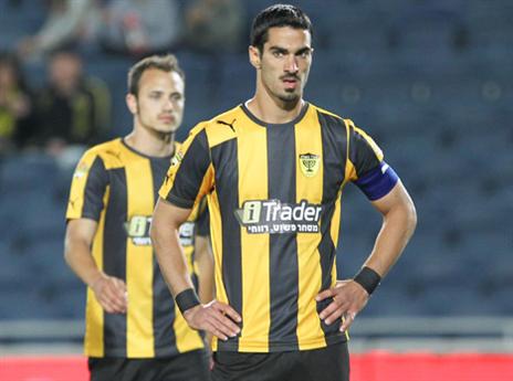 מאשים את בית הדין. קריאף (דני מרון)