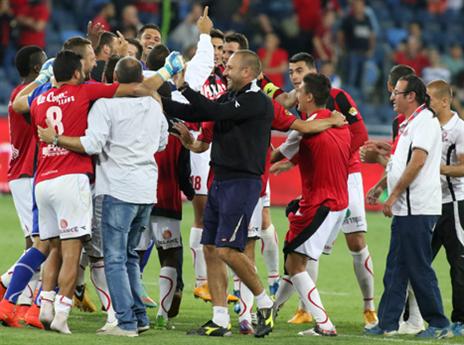 בנין חושב שהמקום של האדומים בצמרת (צילום: יוסי שקל)