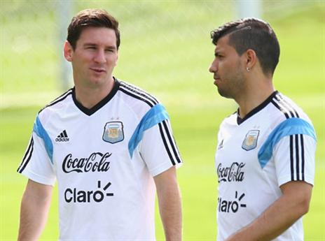 מסתערים על הקופה. מסי וטבס (GETTYIMAGES)