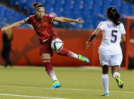 כבשה שער היסטורי , ויקטוריה לוסאדה (gettyimages)
