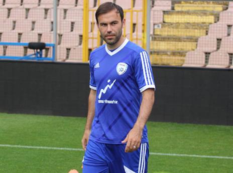 מגיע בכושר טוב. נאתכו (צילום: מתוך הפייסבוק של ההתאחדות לכדורגל)