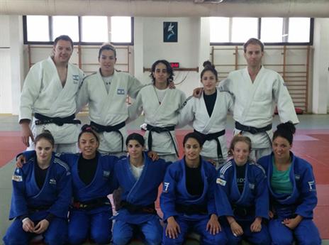 תחזור עם מדליות? נבחרת הנשים