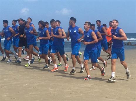 לא רק על הדשא. אימון ב"ש