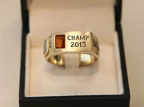 טבעת האליפות, אלון רכש עוד 20 עבור העובדים (עודד קרני)