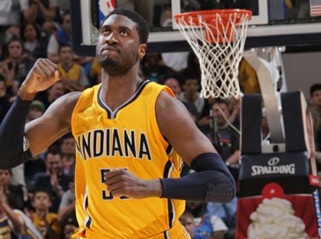 מצטרף ללייקרס. היברט (gettyimages)