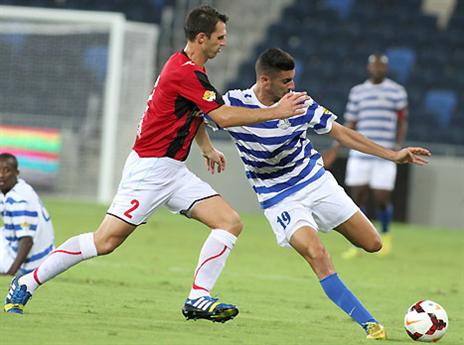 גם הוא יהיה קפטן. קיאנסקאס (יוסי שקל)