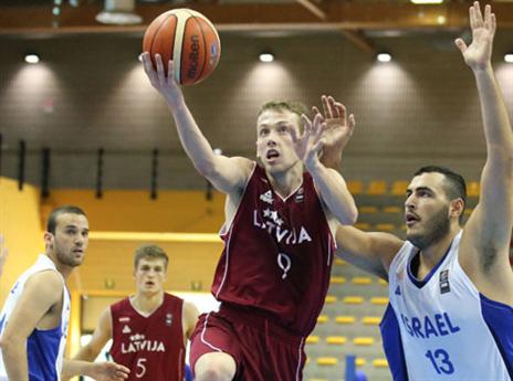 זלמנסון, לא פשוט (אתר פיב"א)