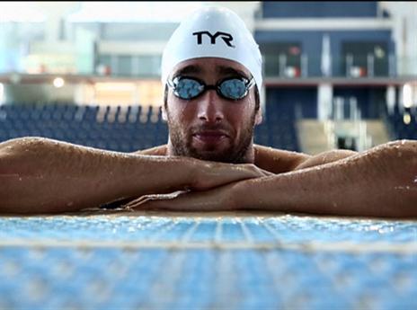 עשה היסטוריה בברצלונה. ברנע