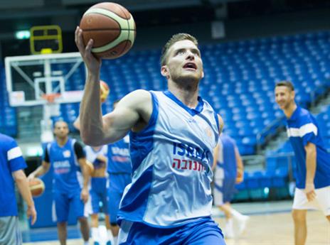 מקל, יגלה יציבות? (צילום: עודד קרני, איגוד הכדורסל)