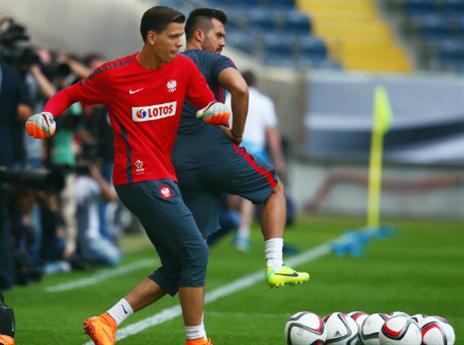 שצ'סני באימון פולין (gettyimages)