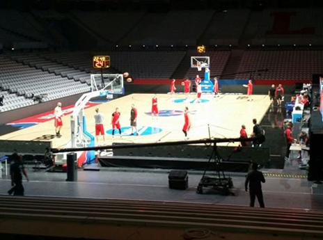 אולם יוצא דופן בליל