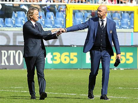 זנגה ומנצ'יני, אגדות על הקווים (Gettyimages)