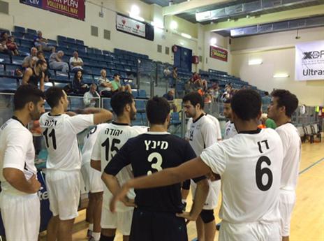 לא הצליחו לנצח. שחקני ק.ק ת"א (איגוד הכדורעף)