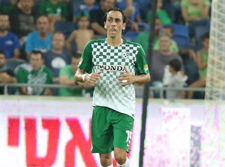 פרשה אחת מאחוריו. בניון (יוסי שקל)