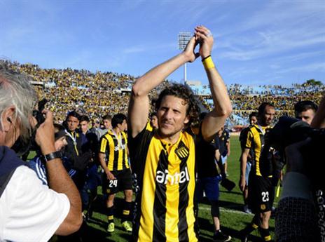 ריגש אלפים באורוגוואי (AFP)