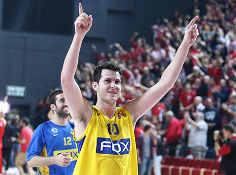 הפנים לחמישי. פניני (אלן שיבר)