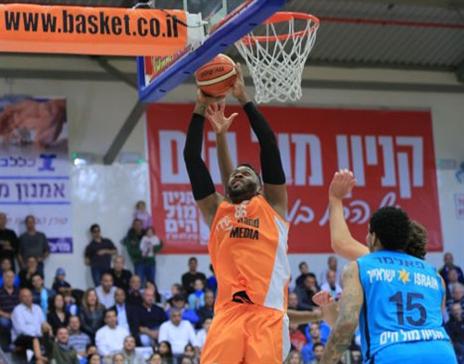 דריל מונרו התקשה באולם בגין (אודליה מטרי, מכבי ראשל"צ)