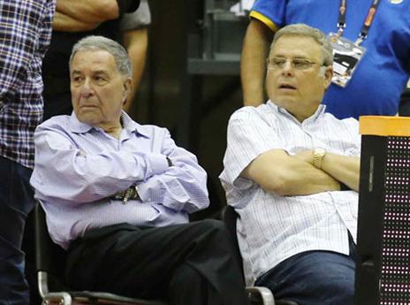 האיומים לא עושים רושם. מזרחי ופדרמן (אלן שיבר)