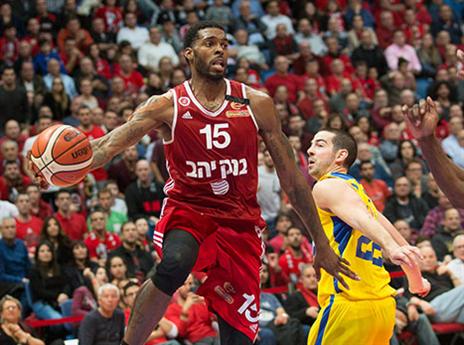 כמעט טריפל דאבל. סמית' (עודד קרני)