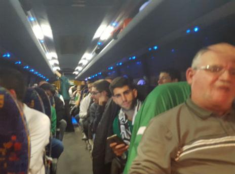 צילומים מתוך האוטובוס (ניר רופא)