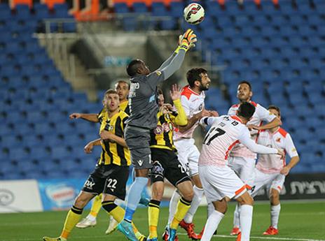 דלה איינוגבה מול נתניה. "משחק כמו ענק"