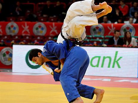 גם אלוף אירופה פותח שנה. מוקי (gettyimages)