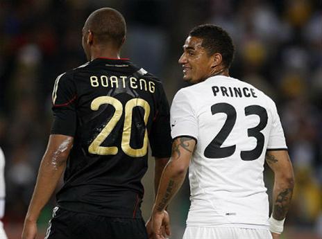 שם מחייב על הגב (getty)