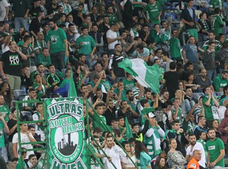 הכדורגל שייך להם (יוסי שקל)