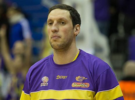 ראדנוביץ'. מצא את רוזפלט בצבע (מנהלת הליגה)