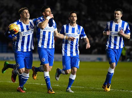 חמד וכיאל חוגגים. ברייטון חזק בצמרת הגבוהה (getty)