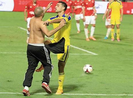 למגרשים הוא לא יוכל לחזור בקרוב בכל מקרה (אלן שיבר)