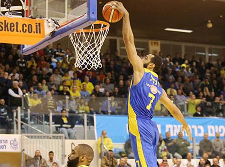 רנדל. חיזוק משמעותי למכבי ת"א (צילום: אלן שיבר)