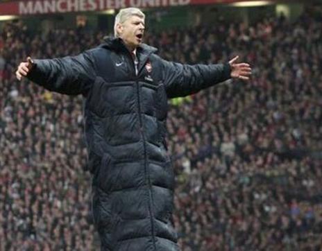 ארסנל ונגר שוב על המוקד