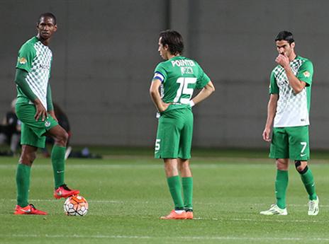 תמונה אחת שווה אלף מילים. חיפה על הקרשים (יוסי שקל)