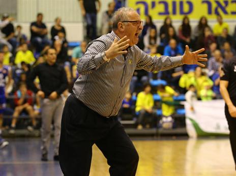 לא שקט. שרף (מנהלת הליגה)