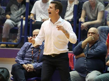 לא יציבים. אברהמי (מנהלת הליגה)